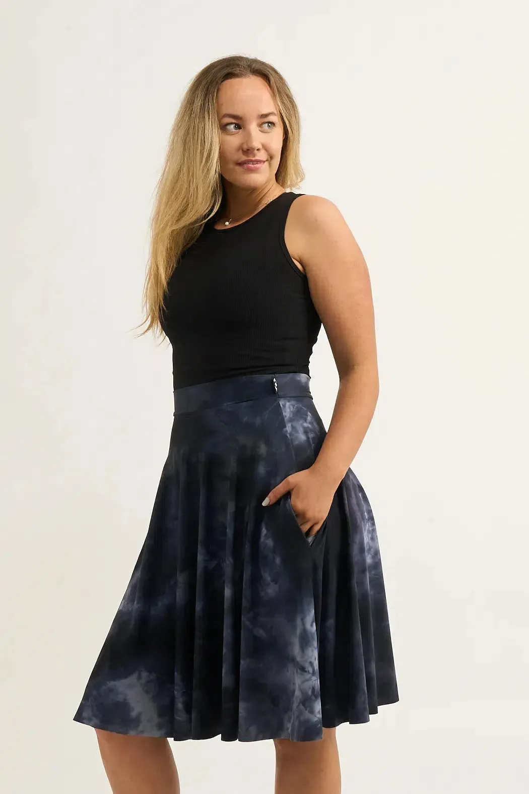 Silky Narrow Waisted Midi Skater Skirt W/ Pockets - Dark And Moody